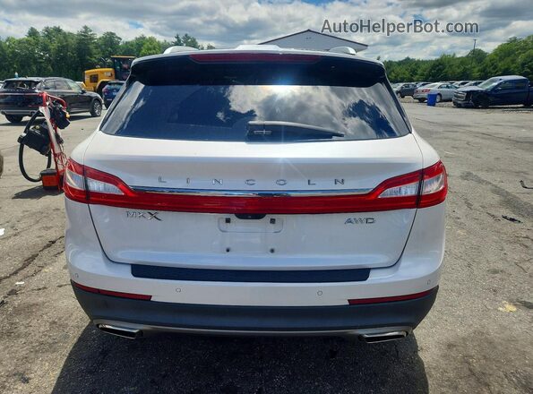 2LMPJ8LR8JBL19280 2018 LINCOLN MKX White Rear view