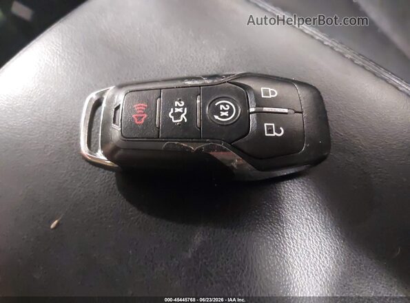 2LMPJ8LR9HBL20576 2017 LINCOLN MKX Gray წინა პანელის ხედი
