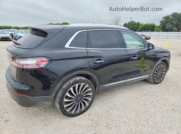 2LMPJ9JP2KBL41462 2019 LINCOLN NAUTILUS Черный Задняя правая четверть