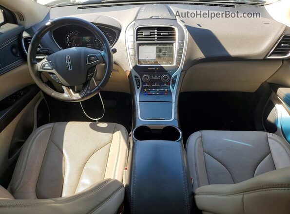 2LMTJ8LP9GBL60233 2016 LINCOLN MKX Black Dashboard view