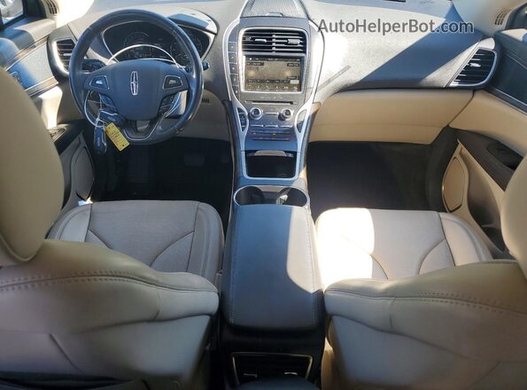2LMTJ8LR5GBL87608 2016 LINCOLN MKX Кремовый 