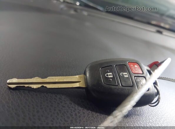 2T1BPRHE0GC598423 2016 TOYOTA COROLLA Green წინა პანელის ხედი