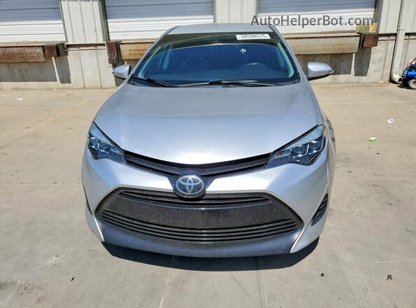 2T1BURHE0HC875095 2017 TOYOTA COROLLA Silver Вид спереду