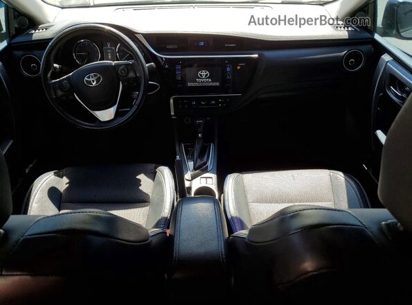 2T1BURHE0HC875095 2017 TOYOTA COROLLA Silver Вид панелі приладів