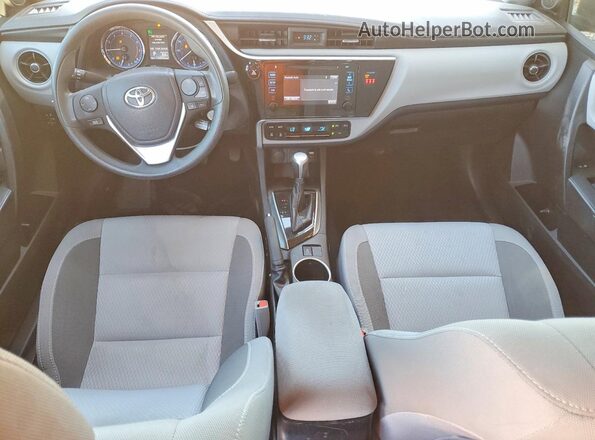 2T1BURHE0JC000735 2018 TOYOTA COROLLA Red 