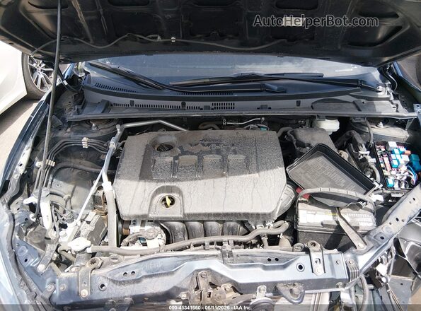 2T1BURHE0JC020676 2018 TOYOTA COROLLA Blue 