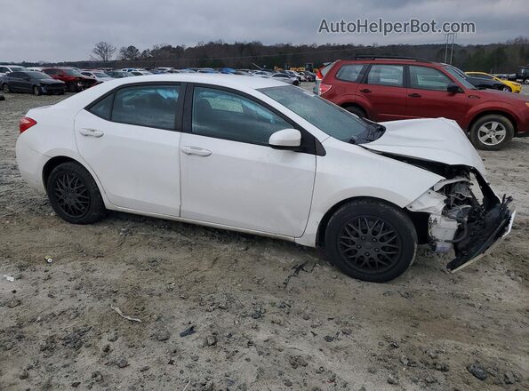 2T1BURHE0JC064984 2018 TOYOTA COROLLA Белый Передняя правая четверть