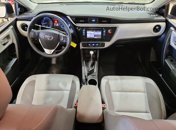 2T1BURHE0JC094969 2018 TOYOTA COROLLA White Առջևի վահանակի տեսք
