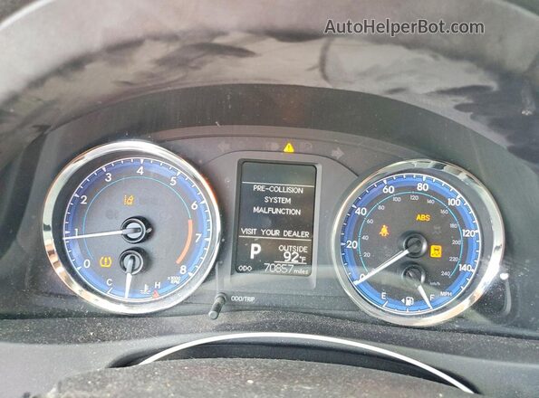 2T1BURHE0JC112919 2018 TOYOTA COROLLA Gray Вид щитка приладів