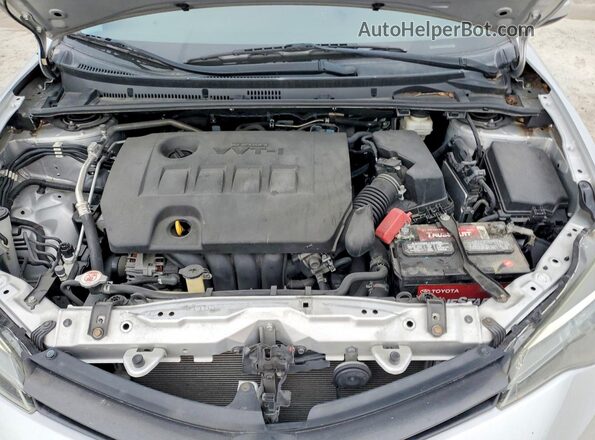 2T1BURHE0KC222953 2019 TOYOTA COROLLA Silver Вид задньої частини салону
