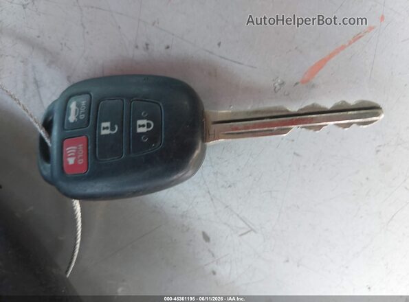 2T1BURHE1HC807808 2017 TOYOTA COROLLA Gray Widok deski rozdzielczej