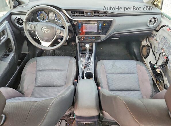 2T1BURHE1HC932596 2017 TOYOTA COROLLA White Widok deski rozdzielczej