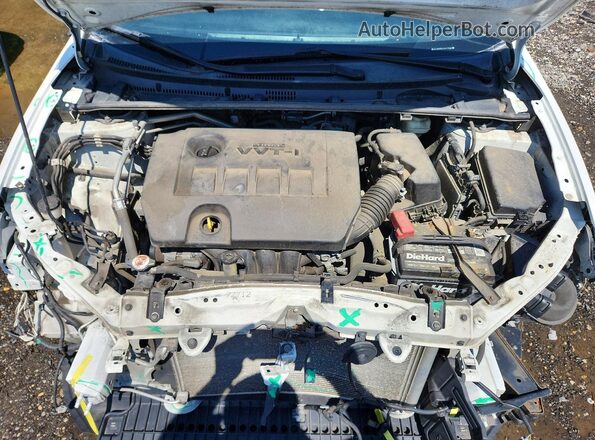2T1BURHE1JC014529 2018 TOYOTA COROLLA Белый Вид задней части салона