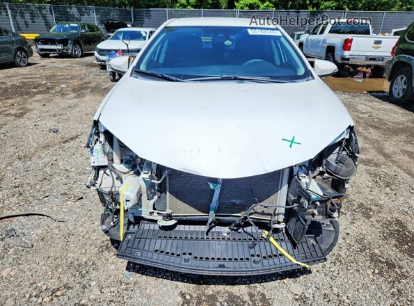 2T1BURHE1JC014529 2018 TOYOTA COROLLA Белый Вид спереди