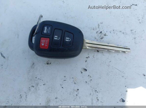 2T1BURHE1JC037762 2018 TOYOTA COROLLA Blue Առջևի վահանակի տեսք