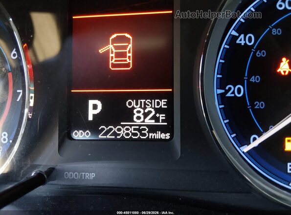 2T1BURHE1JC044565 2018 TOYOTA COROLLA Белый 