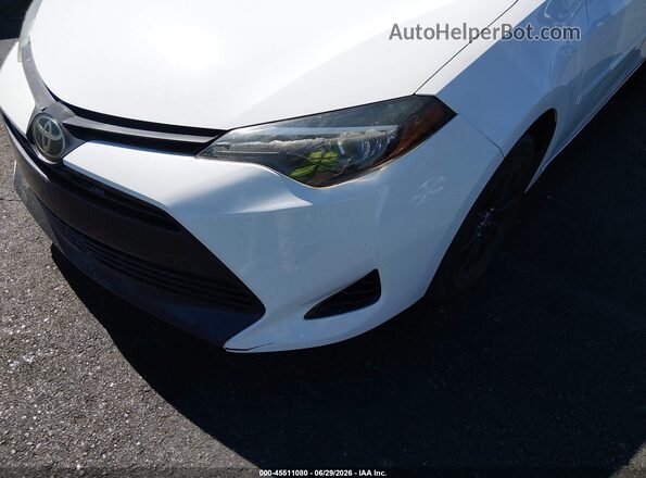 2T1BURHE1JC044565 2018 TOYOTA COROLLA Белый 