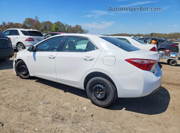 2T1BURHE1JC975695 2018 TOYOTA COROLLA Белый 