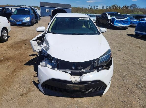 2T1BURHE1JC975695 2018 TOYOTA COROLLA Белый 