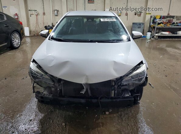 2T1BURHE1JC991590 2018 TOYOTA COROLLA Silver 