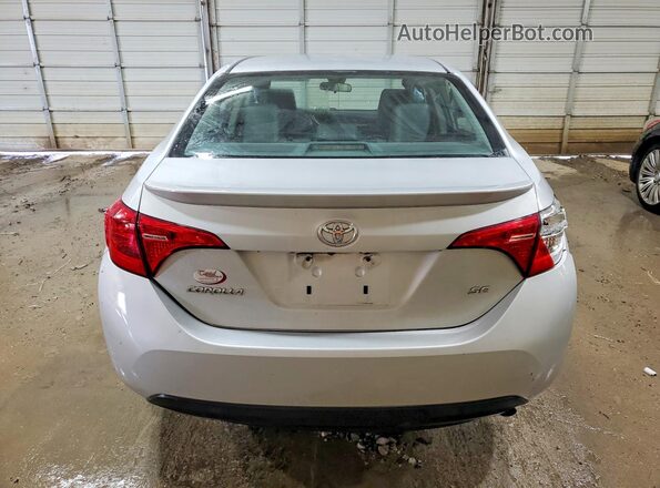 2T1BURHE1JC991590 2018 TOYOTA COROLLA Silver 