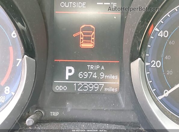 2T1BURHE2GC632600 2016 TOYOTA COROLLA Blue 