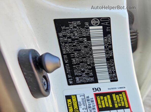 2T1BURHE2HC755458 2017 TOYOTA COROLLA White 