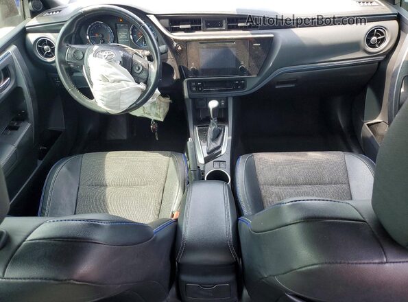 2T1BURHE2HC802777 2017 TOYOTA COROLLA Silver Vista del salpicadero