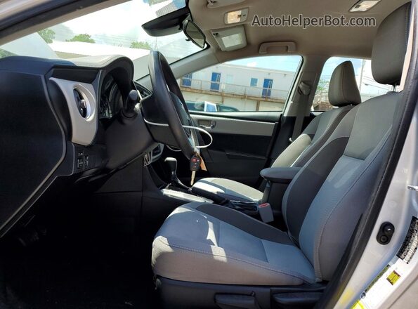2T1BURHE2HC875910 2017 TOYOTA COROLLA Серебряный 
