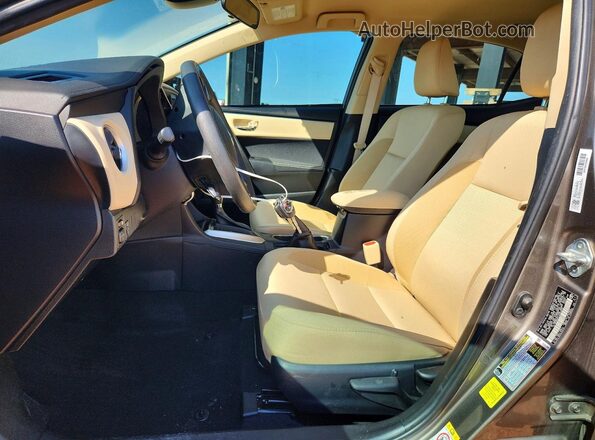 2T1BURHE2JC000655 2018 TOYOTA COROLLA Серый Вид салона спереди