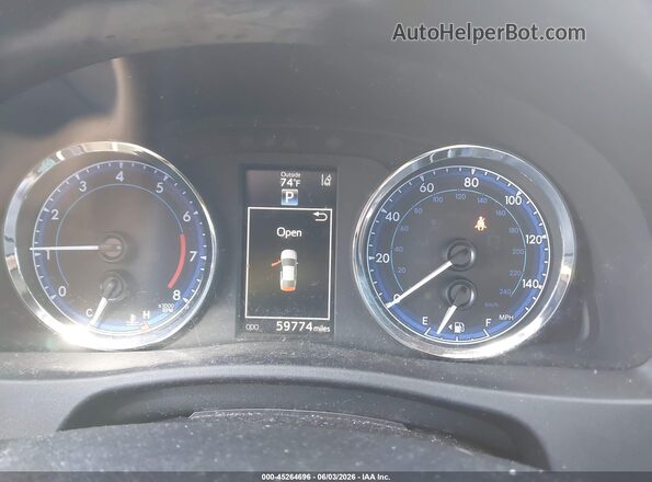2T1BURHE2JC033106 2018 TOYOTA COROLLA White Vista de los asientos traseros