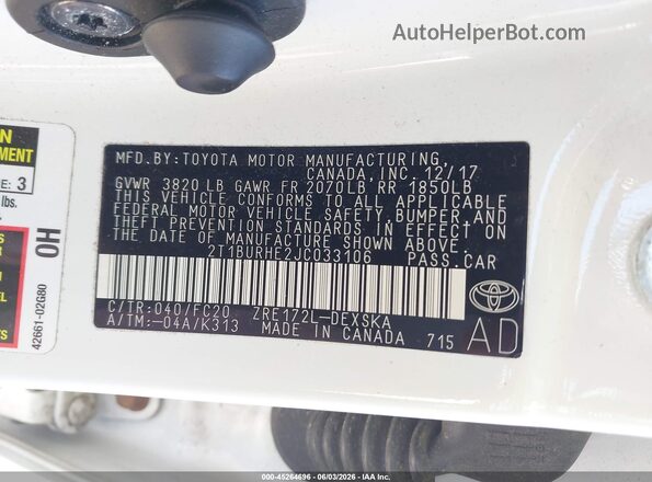 2T1BURHE2JC033106 2018 TOYOTA COROLLA White Vista del compartimento del motor