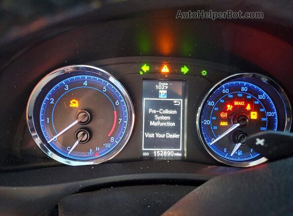 2T1BURHE2JC042159 2018 TOYOTA COROLLA Серебряный Вид щитка приборов