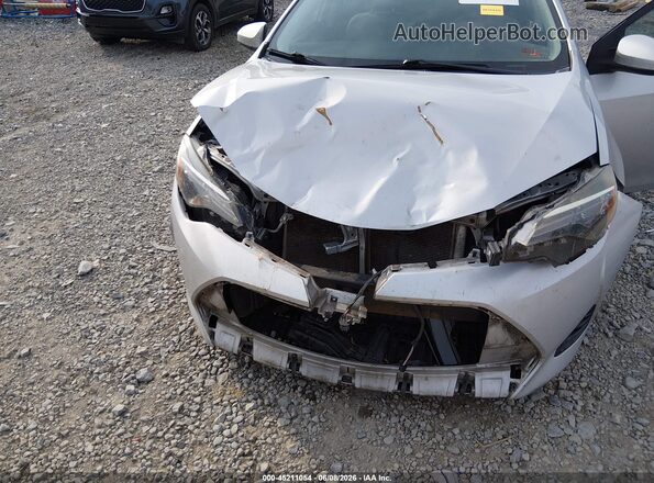 2T1BURHE2JC964897 2018 TOYOTA COROLLA Silver Front view