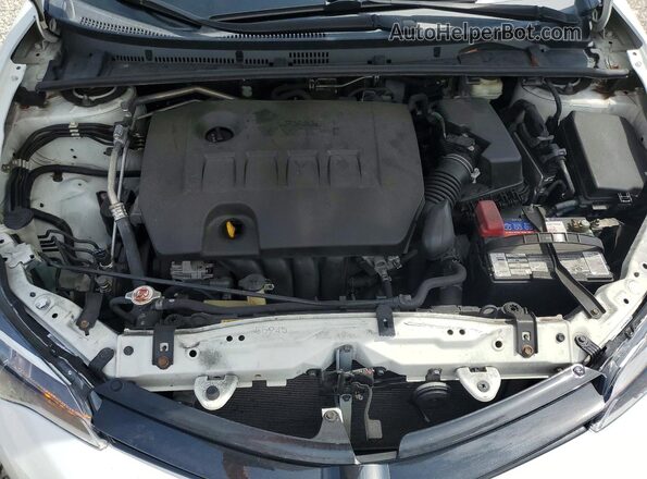 2T1BURHE2JC975298 2018 TOYOTA COROLLA White 