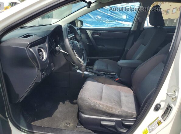 2T1BURHE2JC975298 2018 TOYOTA COROLLA White 