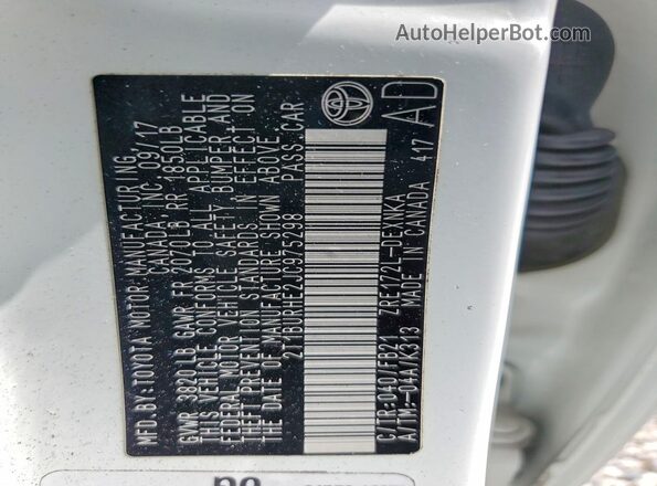 2T1BURHE2JC975298 2018 TOYOTA COROLLA White 