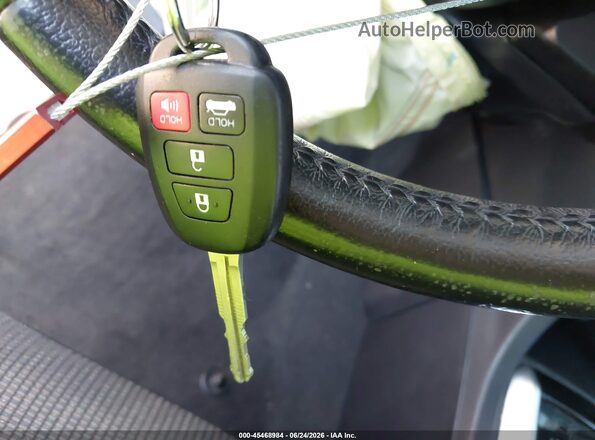 2T1BURHE2KC171584 2019 TOYOTA COROLLA Gray Dashboard view