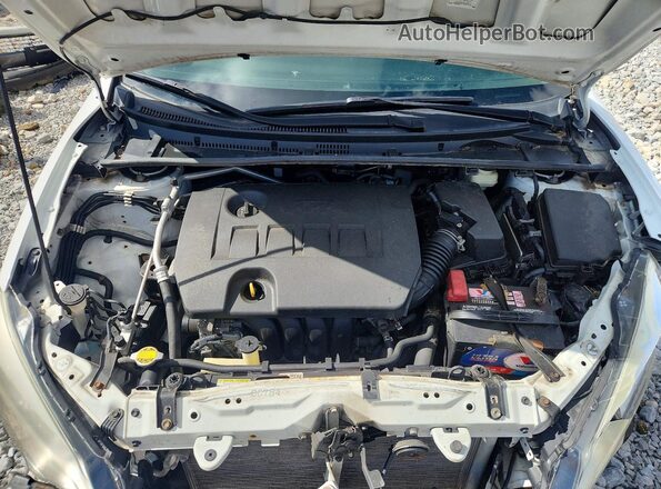 2T1BURHE3GC500137 2016 TOYOTA COROLLA Белый Вид задней части салона