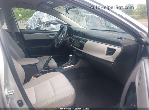2T1BURHE3GC568552 2016 TOYOTA COROLLA Silver Widok wnętrza z przodu