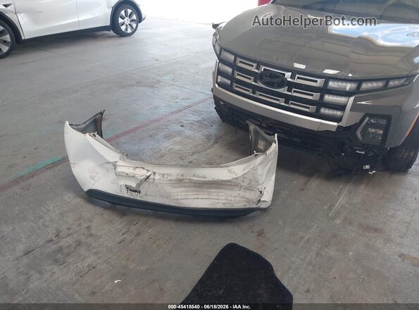 2T1BURHE3GC605969 2016 TOYOTA COROLLA White ხელსაწყოთა პანელის ხედი