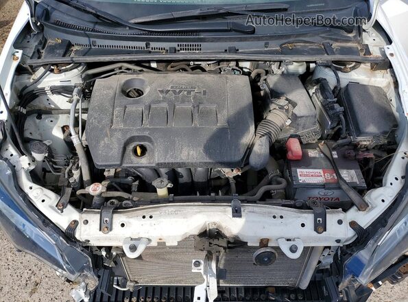 2T1BURHE3HC812458 2017 TOYOTA COROLLA White Rear interior view