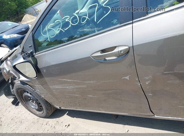2T1BURHE3HC831575 2017 TOYOTA COROLLA Gold 