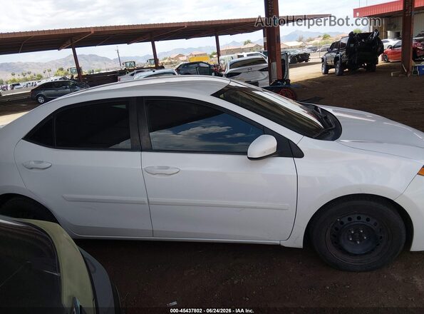 2T1BURHE3JC034068 2018 TOYOTA COROLLA White Սալոնի հետևի տեսք