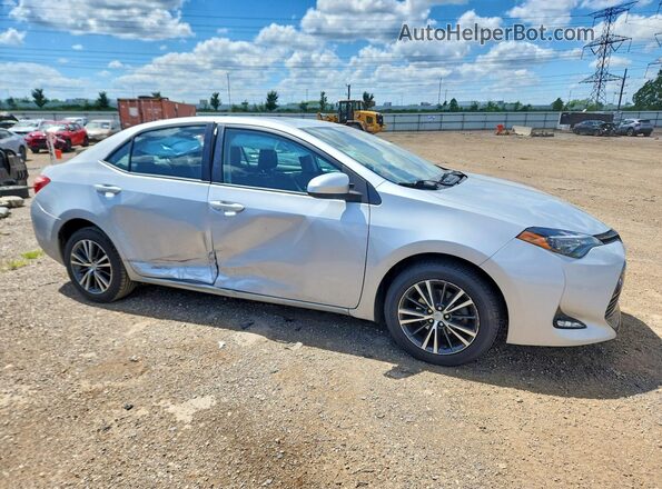 2T1BURHE3JC041814 2018 TOYOTA COROLLA Silver წინა მარჯვენა