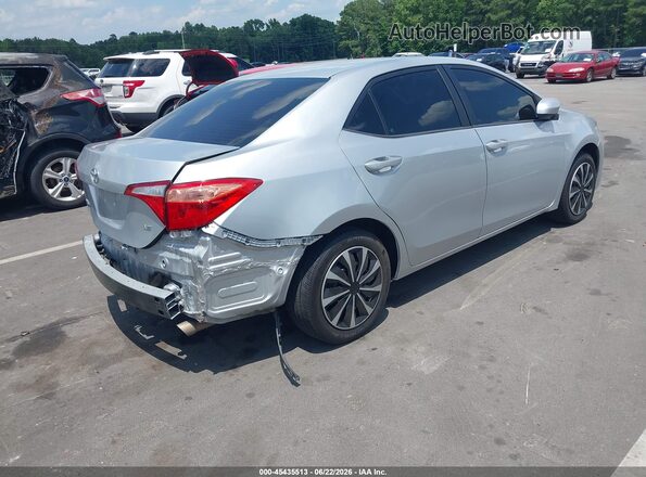 2T1BURHE3JC047922 2018 TOYOTA COROLLA Silver Trasero derecho