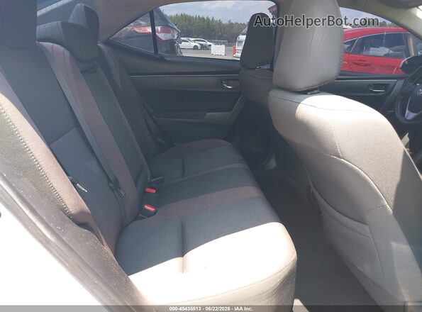 2T1BURHE3JC047922 2018 TOYOTA COROLLA Silver Vista de la etiqueta del VIN