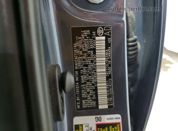2T1BURHE3JC976282 2018 TOYOTA COROLLA Blue 