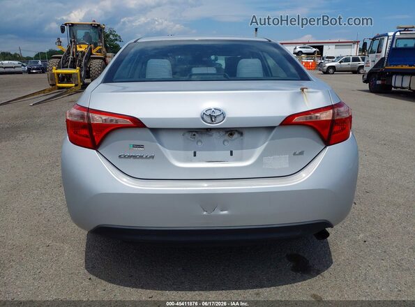 2T1BURHE3JC979392 2018 TOYOTA COROLLA Silver 