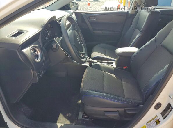 2T1BURHE3JC983376 2018 TOYOTA COROLLA White Widok wnętrza z przodu